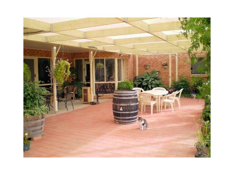 24 James Cook Drive, Mildura VIC 3500