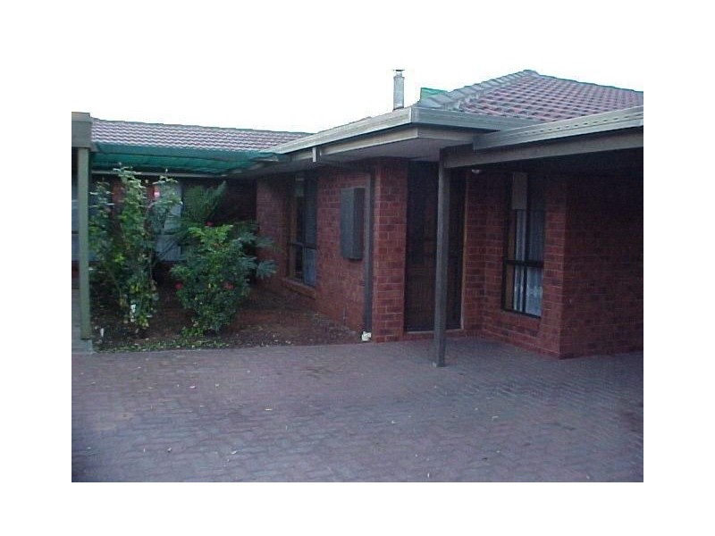 2/401 Walnut Avenue, Mildura VIC 3500