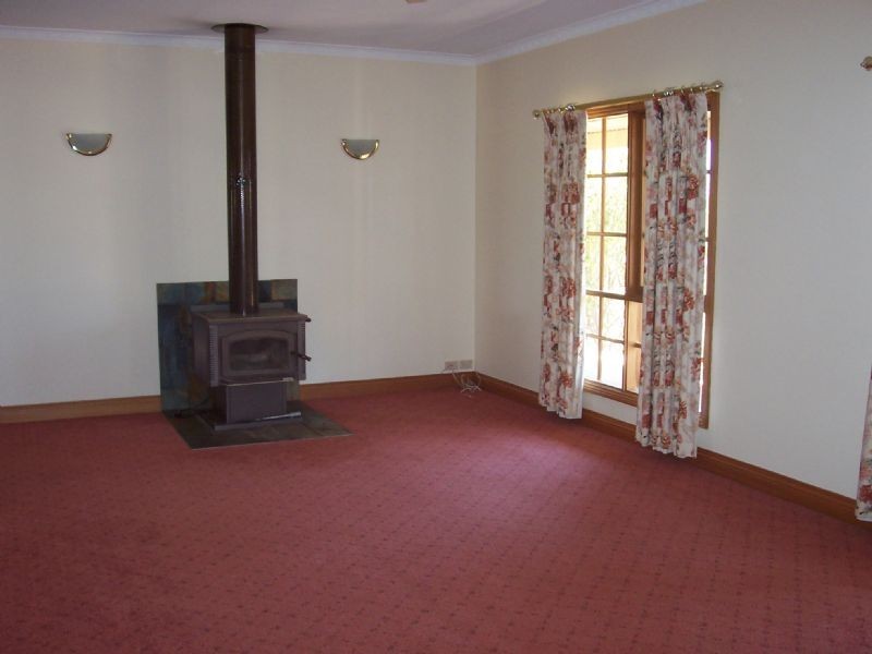 153 McKays Road, Birdwoodton VIC 3505