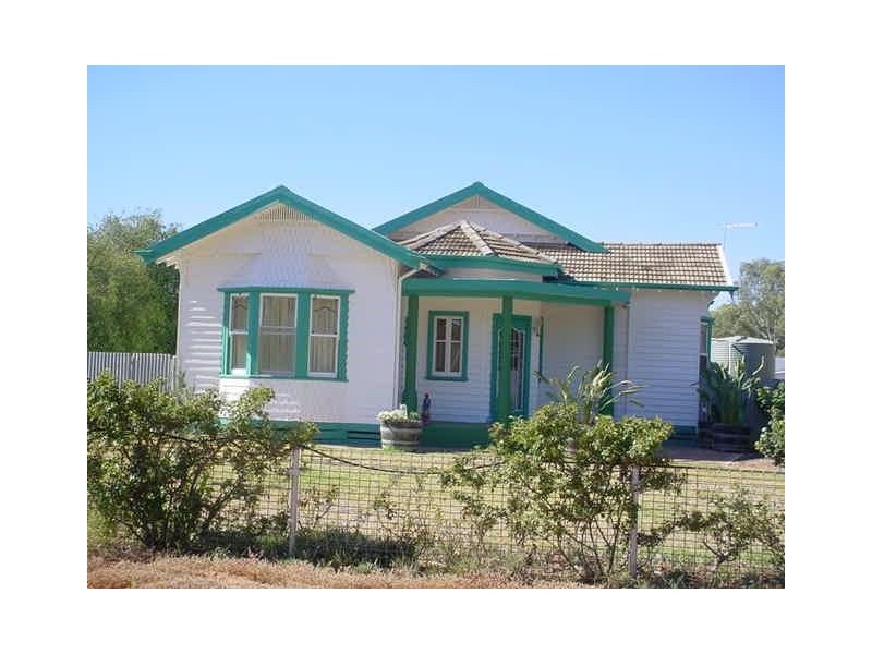 16 Thompson Street, Merbein VIC 3505