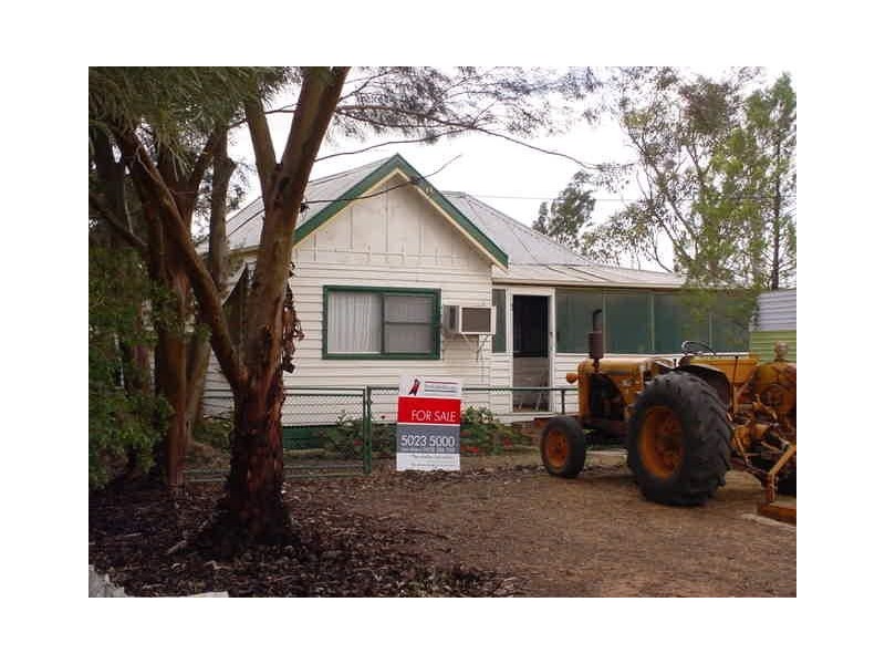 12 Tyrell Street, Nandaly VIC 3533