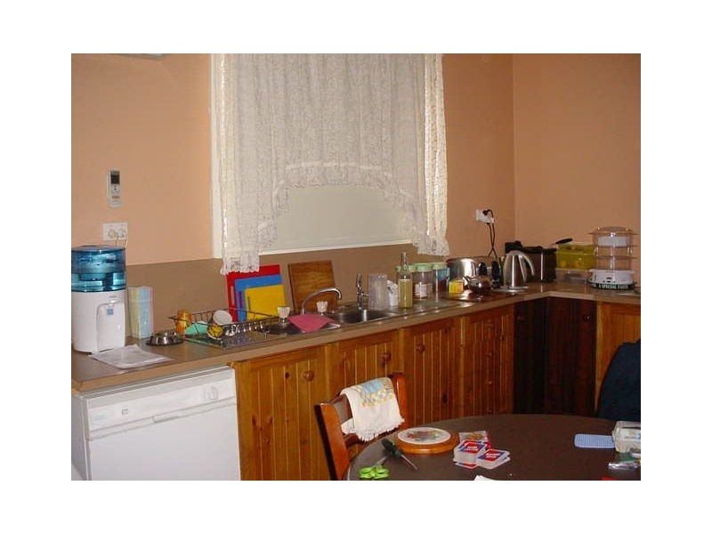 25 Thorne , Ouyen VIC 3490