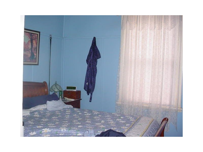 25 Thorne , Ouyen VIC 3490