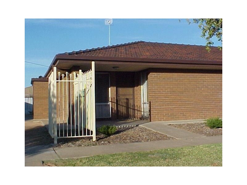 4/214 Wade Avenue, Mildura VIC 3500