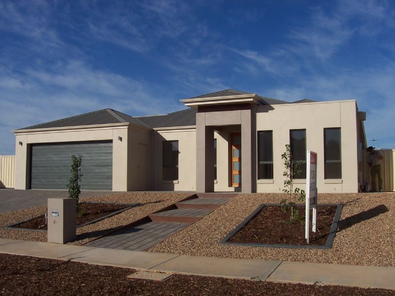 8 Bakogiannis Court, Mildura VIC 3500