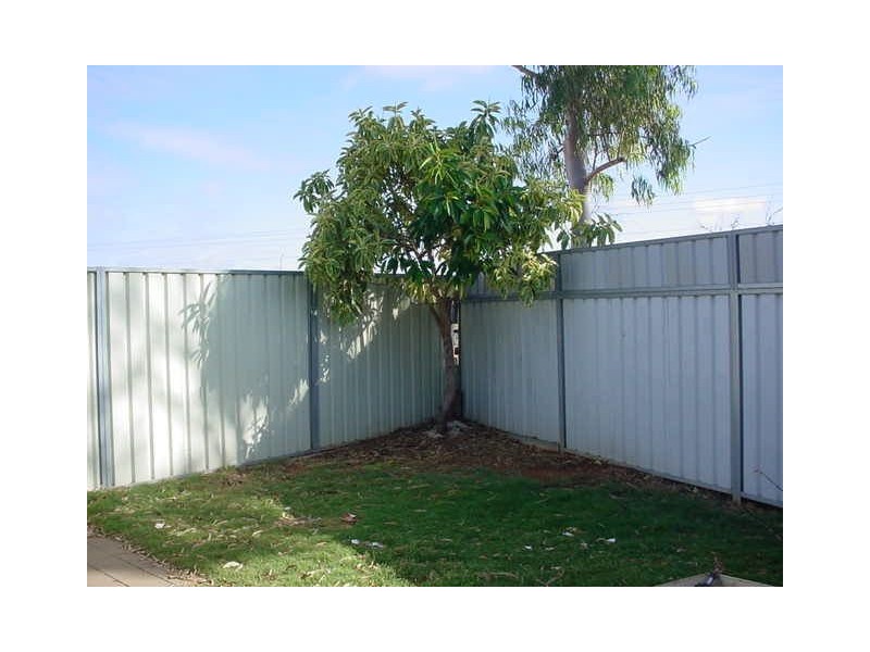 1/4 Jobson, Mildura VIC 3500