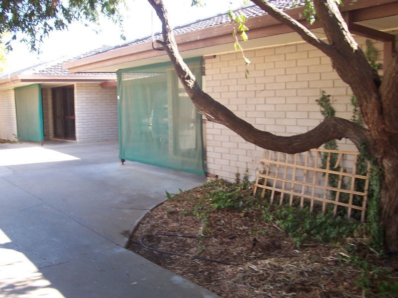 2/3 Eileen Street, Mildura VIC 3500