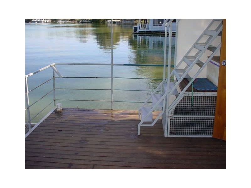 House Boat Pegasus, Buronga NSW 2739