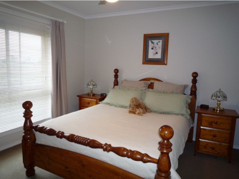 12 Herston Drive, Mildura VIC 3500