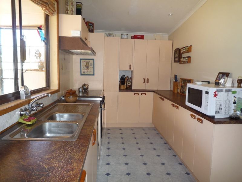 68 Briggs Lane, Colignan VIC 3494