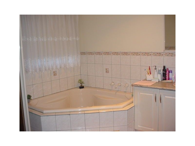 11 Harmony Drive, Mildura VIC 3500