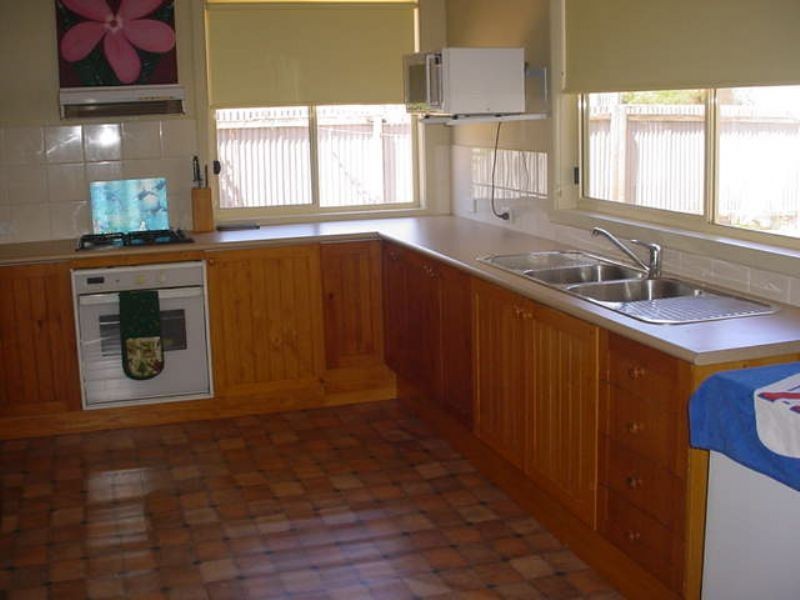 676 Sandilong Avenue, Irymple VIC 3498