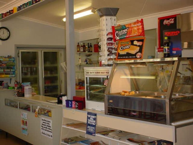 Wemen Store 3668 Hattah, Robinvale Road, Wemen VIC 3549