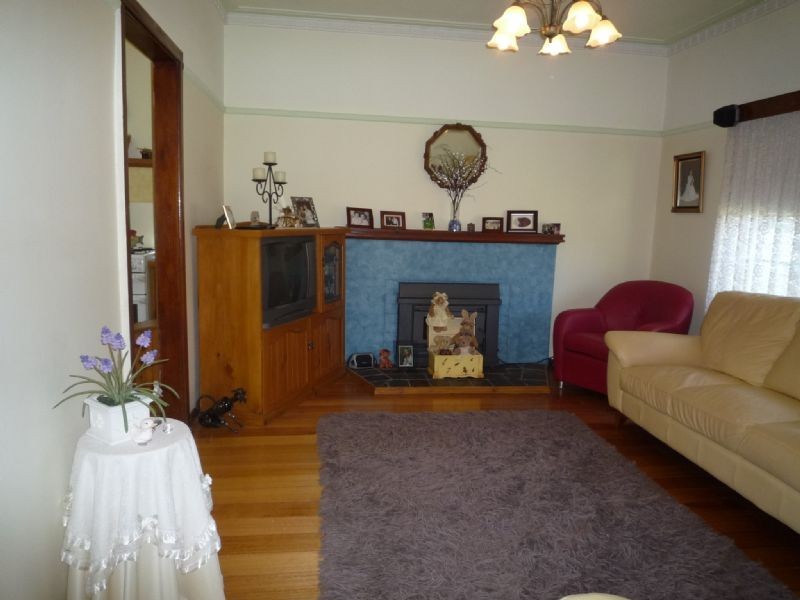 19 Floral Avenue West, Mildura VIC 3500