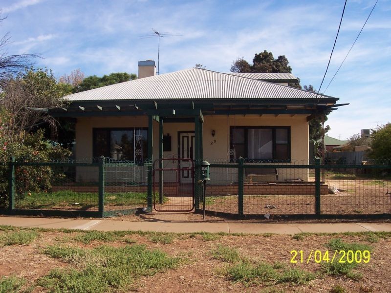 29 Walnut Avenue, Mildura VIC 3500