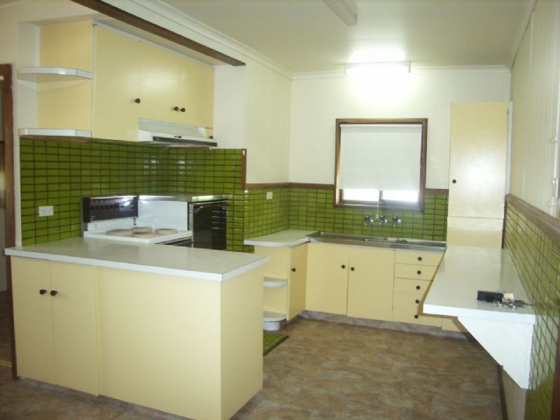 12 Emmett Street, Ouyen VIC 3490