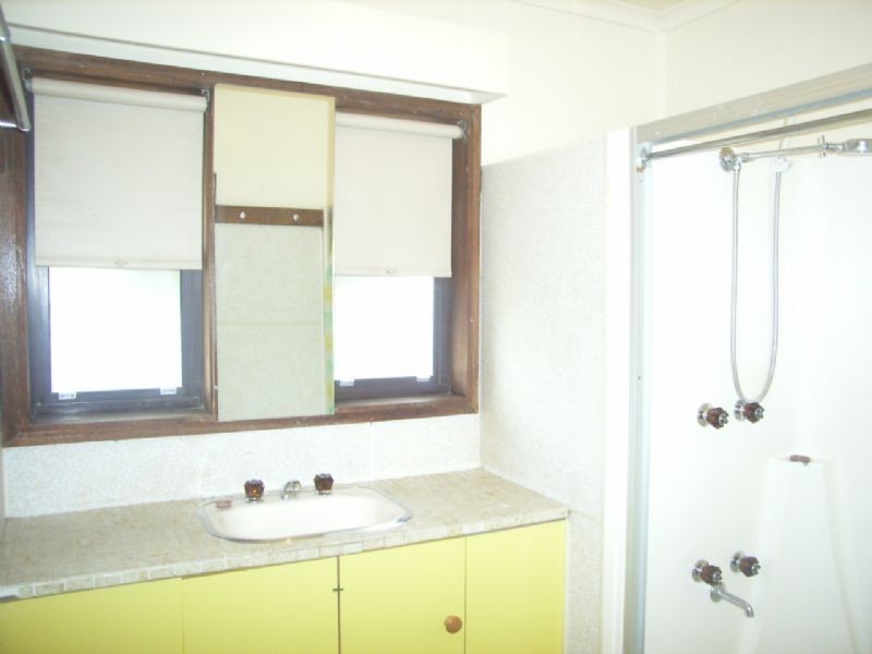 12 Emmett Street, Ouyen VIC 3490