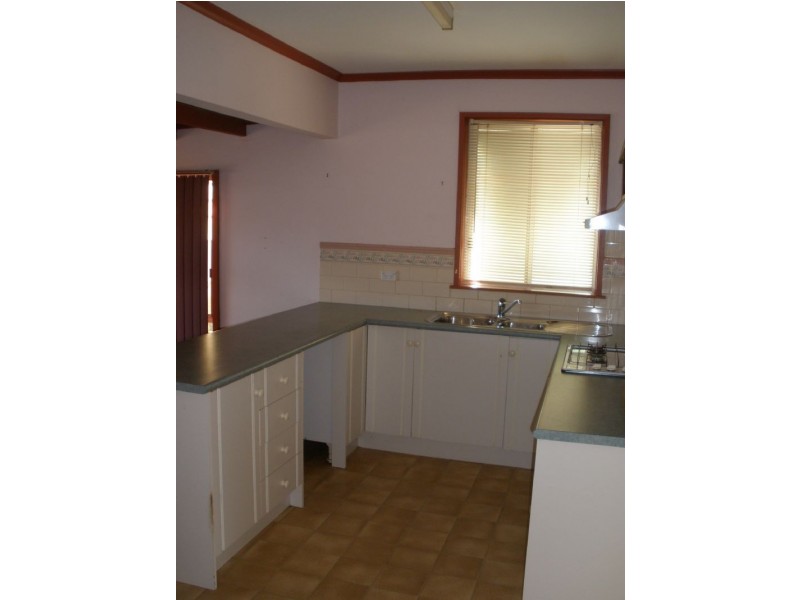 11 Hunt Street, Ouyen VIC 3490