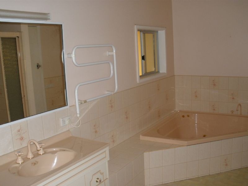 36 Nihill Street, Ouyen VIC 3490