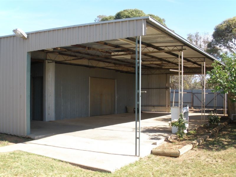 36 Nihill Street, Ouyen VIC 3490