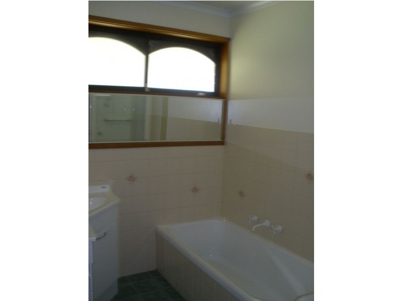 5 Cleary Drive, Robinvale VIC 3549