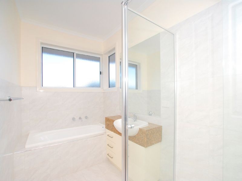 1/1079 Doncaster Road, Doncaster East VIC 3109