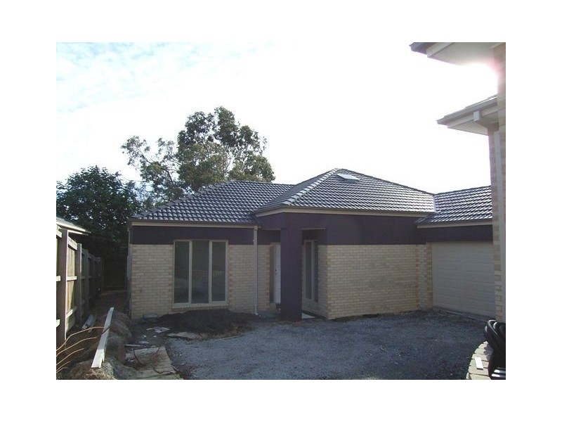 2/60 Leeds Street, Doncaster East VIC 3109
