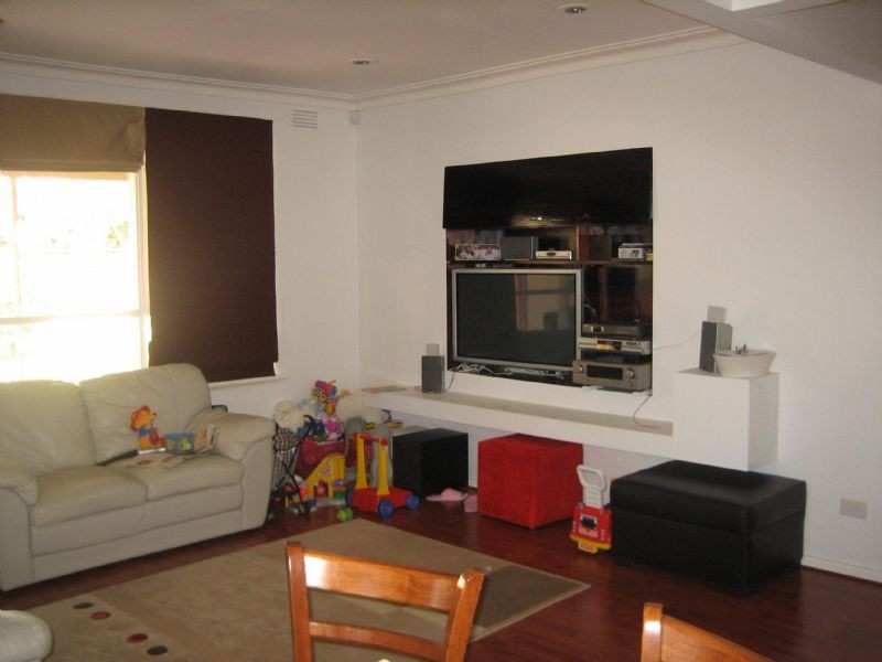 17 Middlefield Drive , Blackburn North VIC 3130