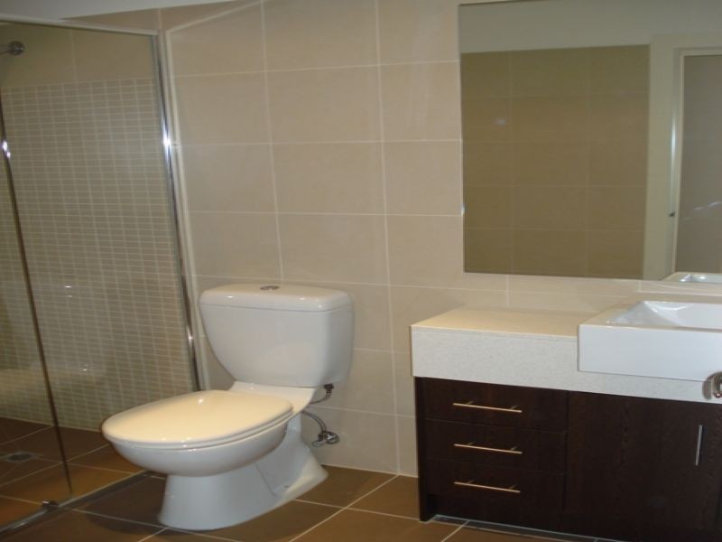 1 & 2/1 Nartanda Court, Doncaster East VIC 3109