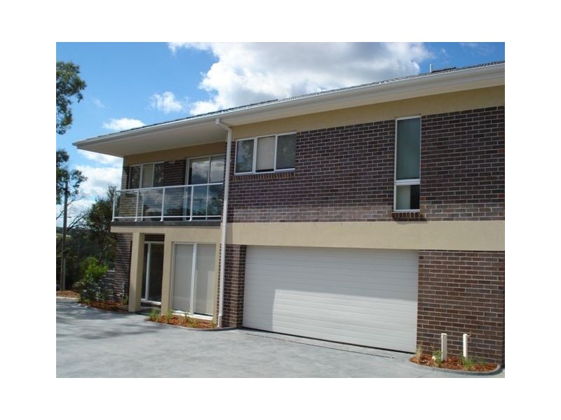 1 & 2/1 Nartanda Court, Doncaster East VIC 3109