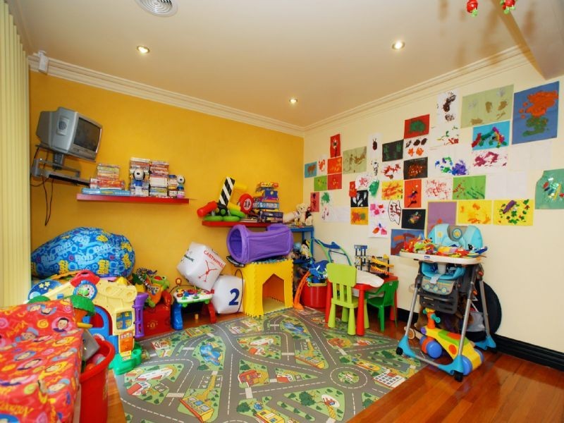 6 Duckett Street, Doncaster East VIC 3109