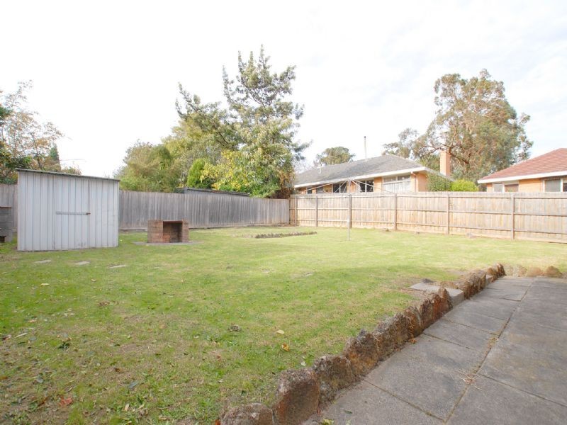 2 Belvedere Avenue , Doncaster East VIC 3109