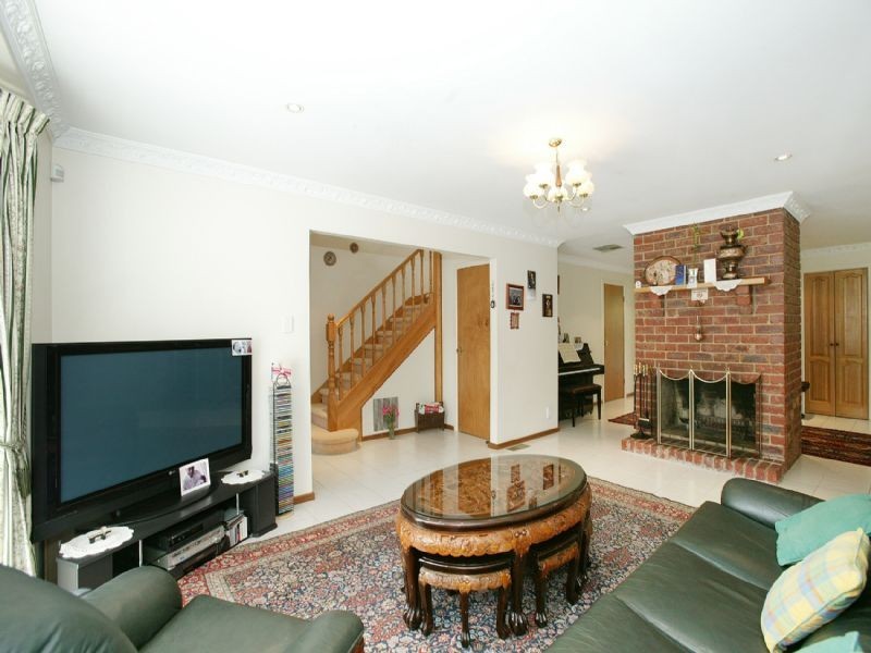 1/20 Tram Road , Doncaster VIC 3108