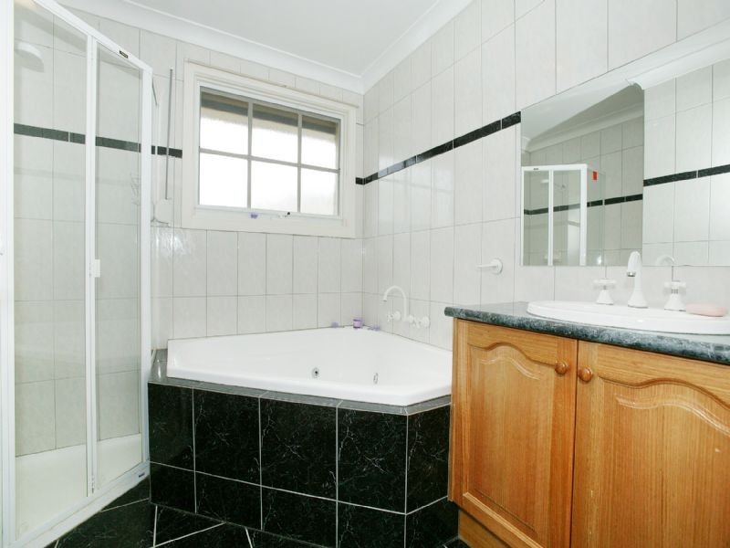 1/20 Tram Road , Doncaster VIC 3108
