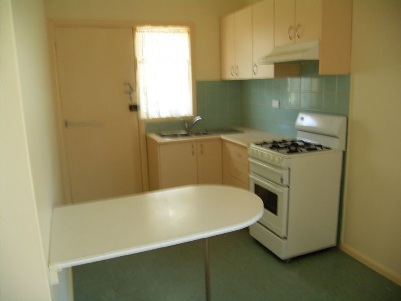 8 Gray Street , Doncaster VIC 3108