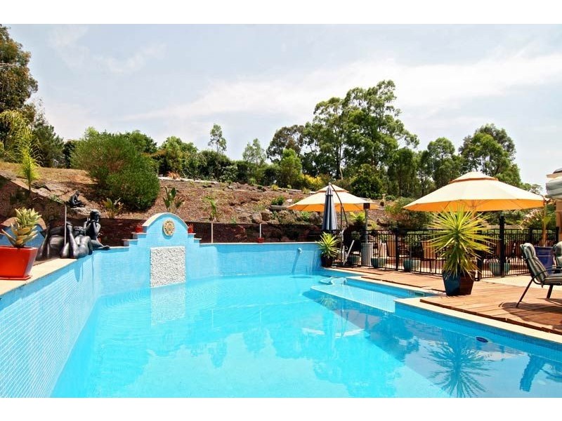 6 Cliveden Court, Templestowe VIC 3106