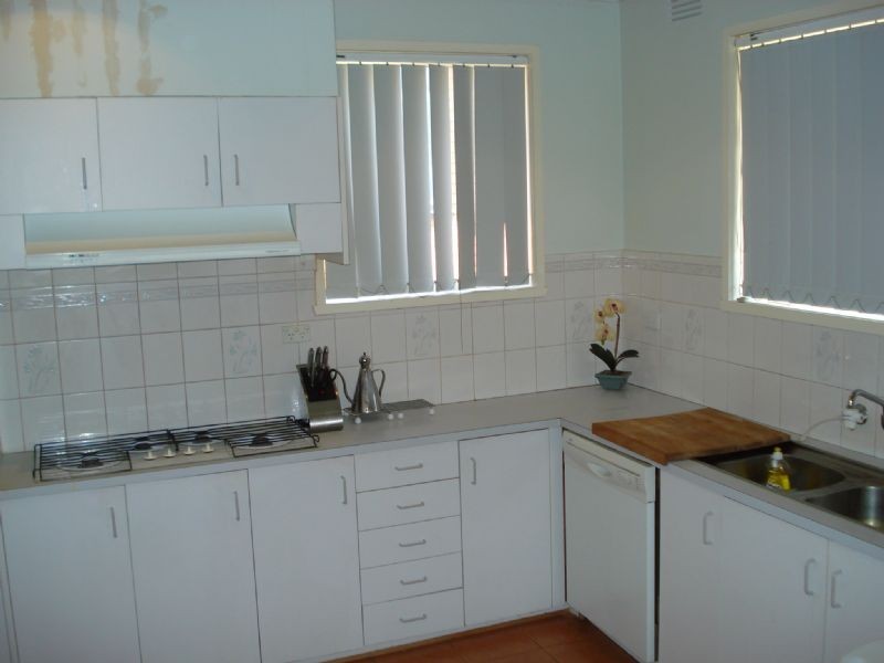 23 Ronald Avenue, Bulleen VIC 3105