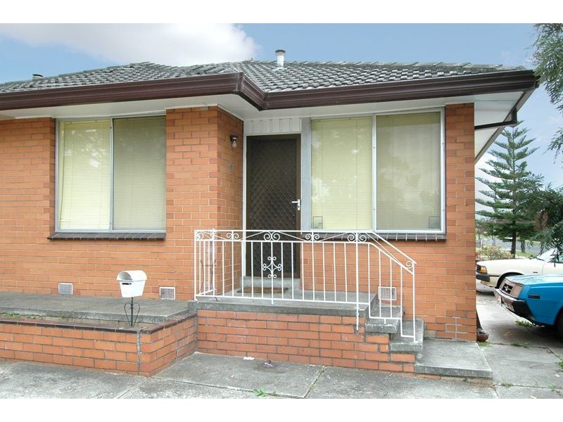 4/1 Knole Street, Hadfield VIC 3046