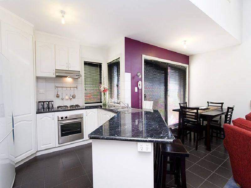 16 Karin Crescent, Glenroy VIC 3046