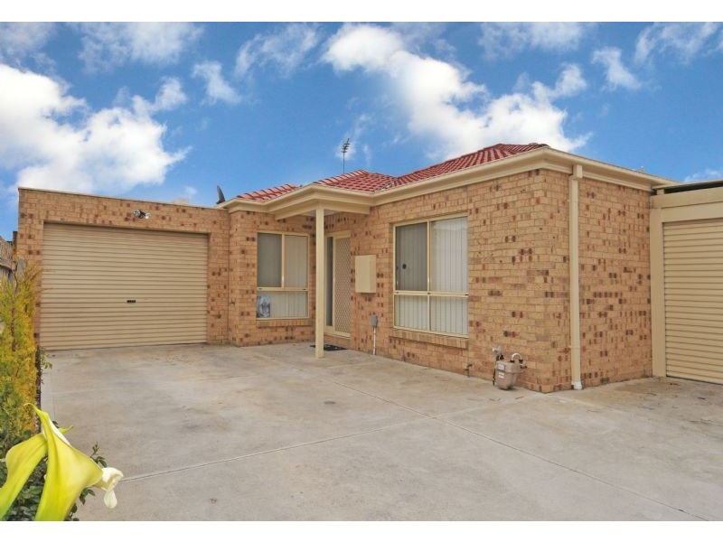 2/19 Gibson Street, Broadmeadows VIC 3047