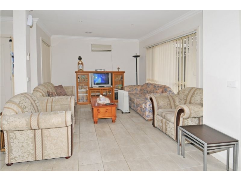 2/19 Gibson Street, Broadmeadows VIC 3047