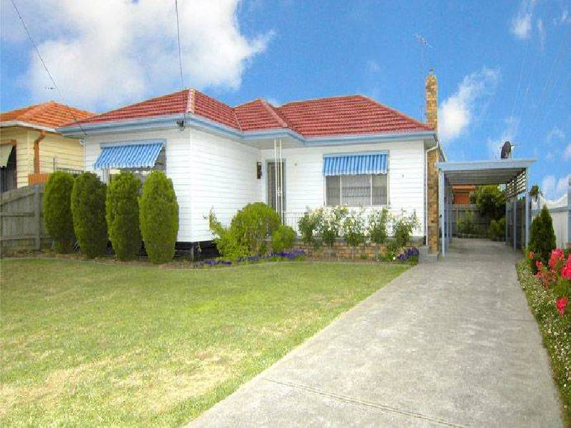 16 William Street, Glenroy VIC 3046