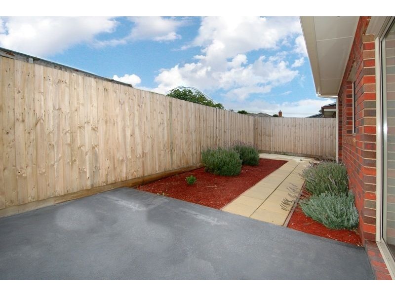 3/20 Isla Avenue, Glenroy VIC 3046