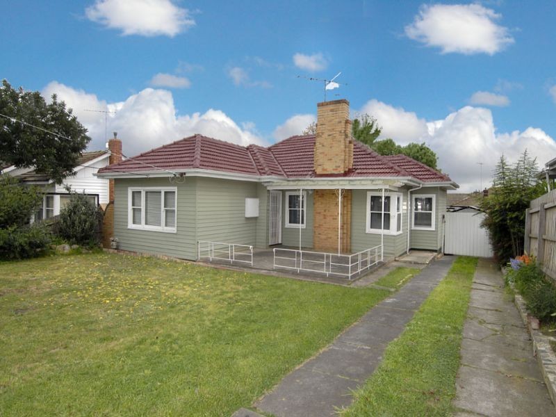 67 Station Road, Oak Park VIC 3046
