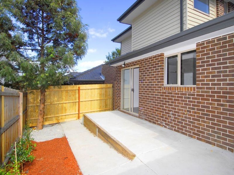 2/29 Devon Road, Pascoe Vale VIC 3044