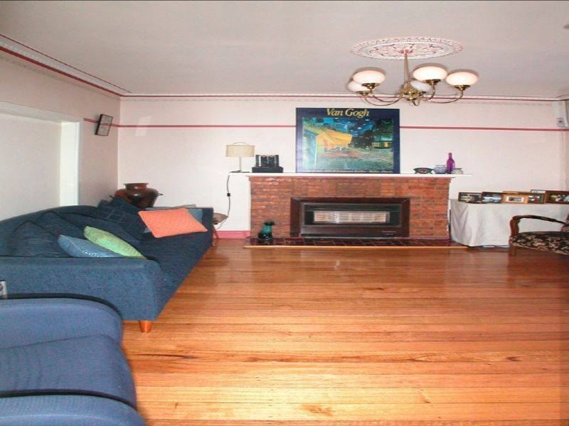 887 Pascoe Vale Road, Glenroy VIC 3046