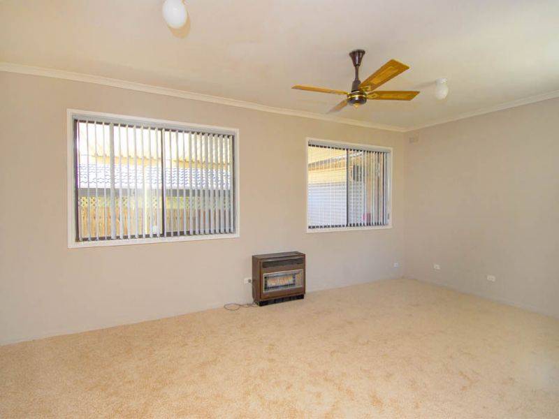 4 Ruby Court, Meadow Heights VIC 3048