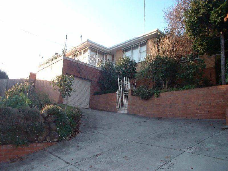 4 Cross Terrace, Glenroy VIC 3046