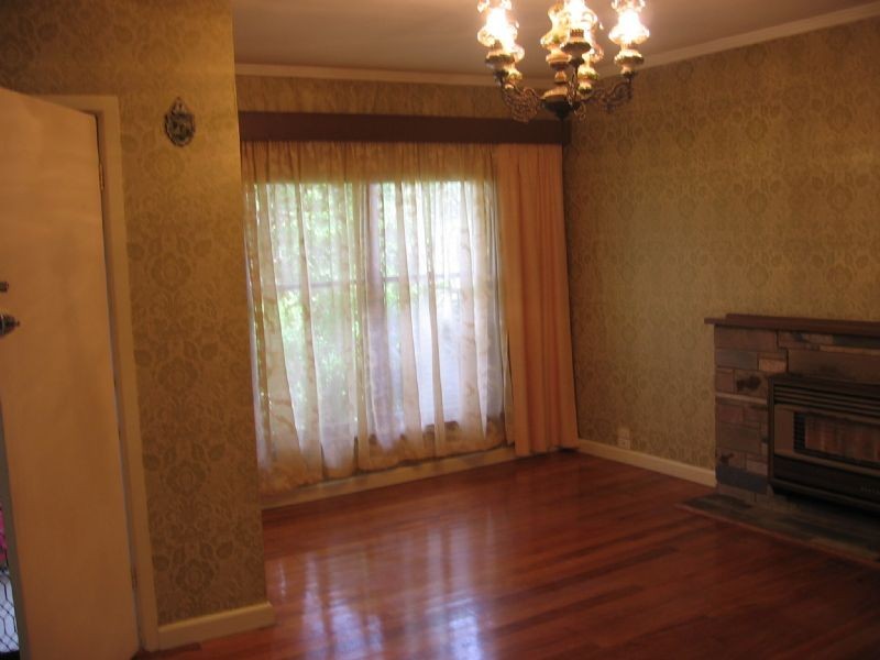 61 Hubert Avenue, Glenroy VIC 3046