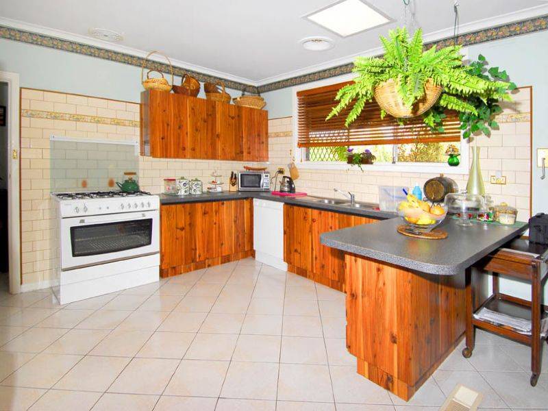 4 Roebourne Crescent, Campbellfield VIC 3061